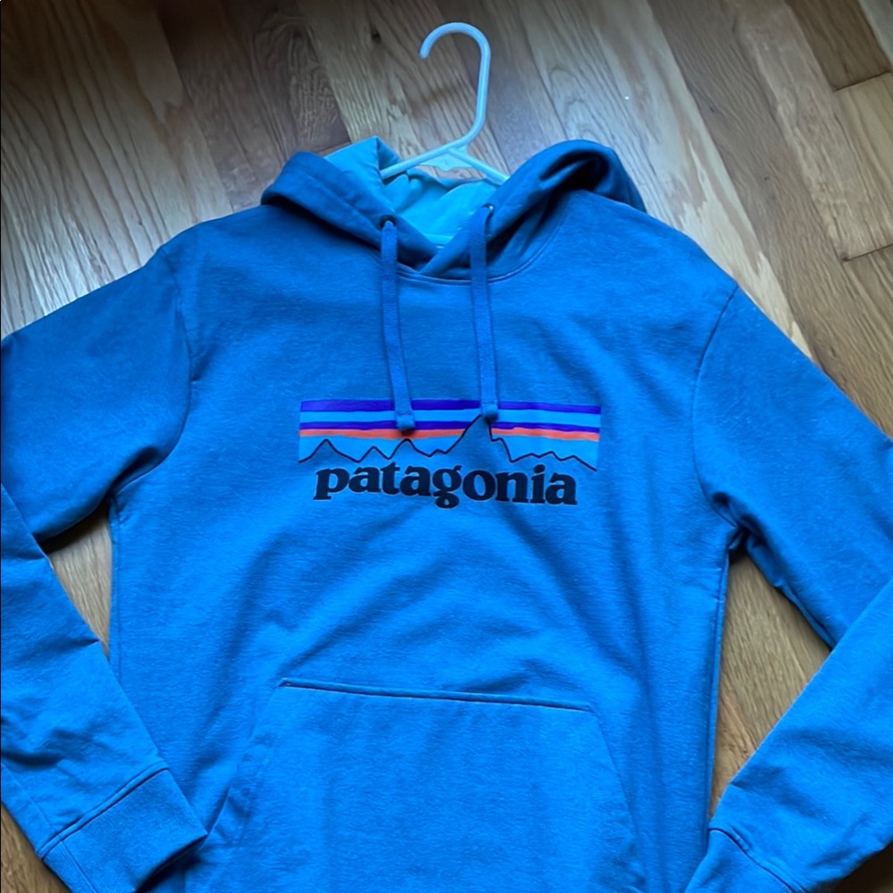 Patagonia Men’s P-6 Logo Uprisal Hoody NWT